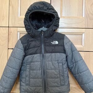 The North Face Reversible Mt Chimbo Full Zip Hooded Insulated Jacket - 3T